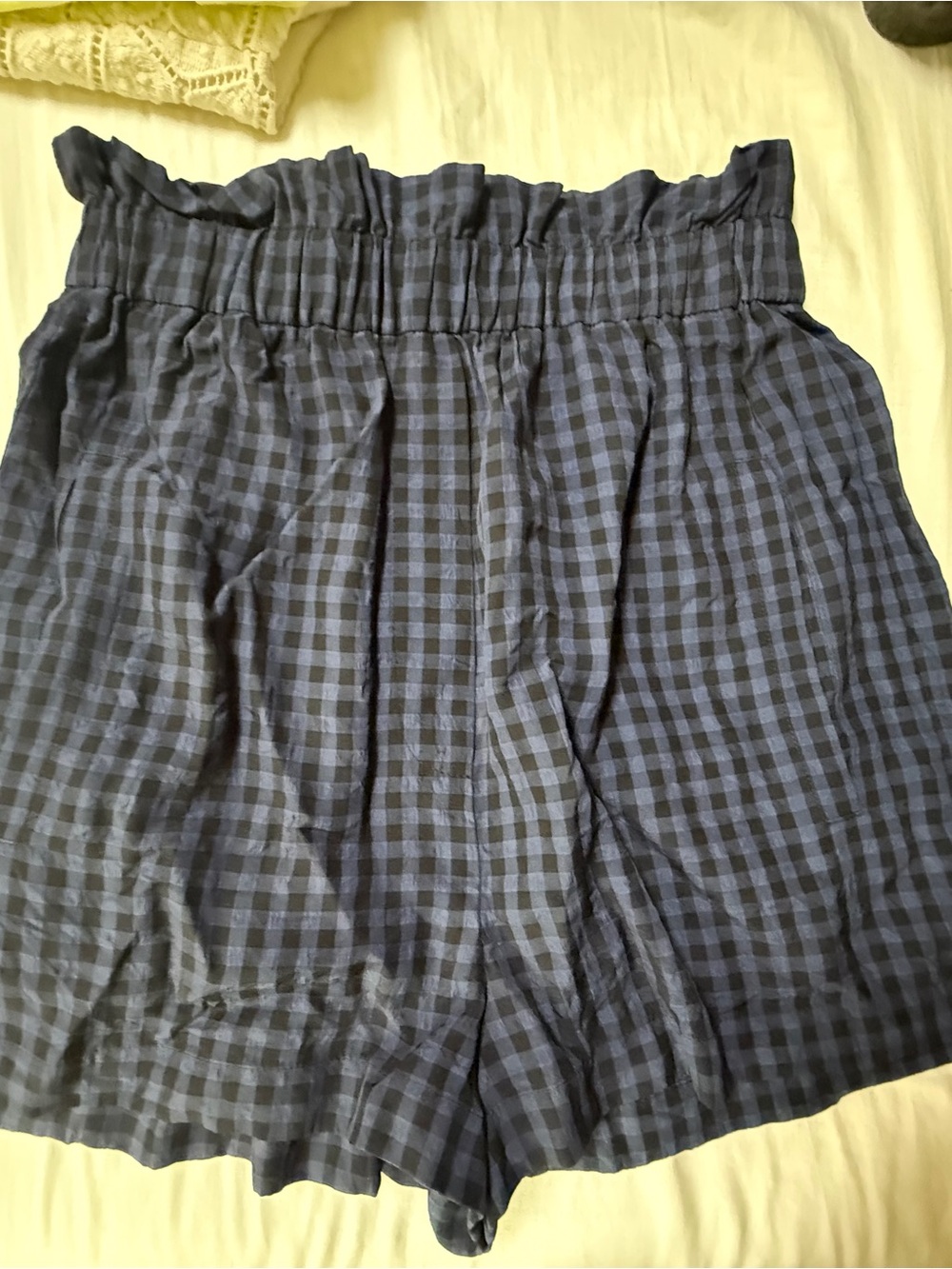 Tibi Navy Textured High-Waist Ruffle Shorts - Picture 3 of 4